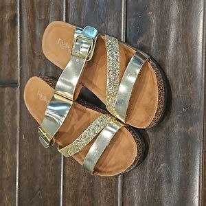 Gold sparkle strap sandle